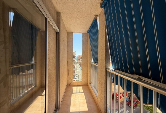 Herverkoop - Appartement / flat - Torrevieja - Playa del Cura