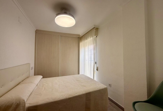 Herverkoop - Appartement / flat - Torrevieja - Playa del Cura