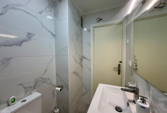 Herverkoop - Appartement / flat - Torrevieja - Playa del Cura