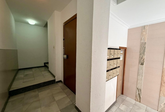 Herverkoop - Appartement / flat - Torrevieja - Playa del Cura