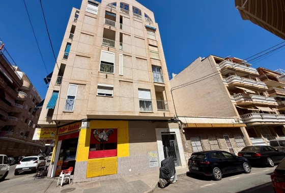 Herverkoop - Appartement / flat - Torrevieja - Playa del Cura