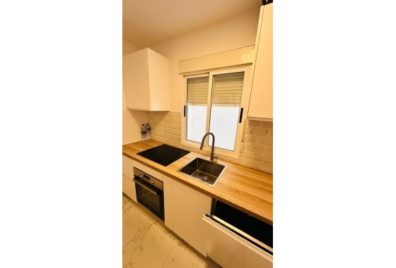 Wiederverkauf - Wohnung - Torrevieja - Acequion