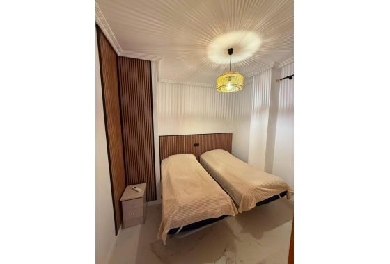 Wiederverkauf - Wohnung - Torrevieja - Acequion