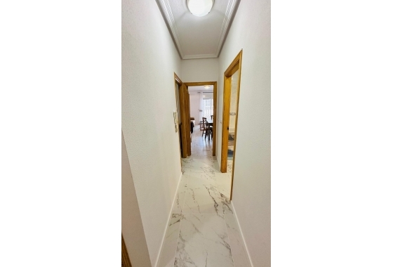 Wiederverkauf - Wohnung - Torrevieja - Acequion
