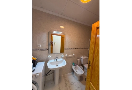 Wiederverkauf - Wohnung - Torrevieja - Acequion