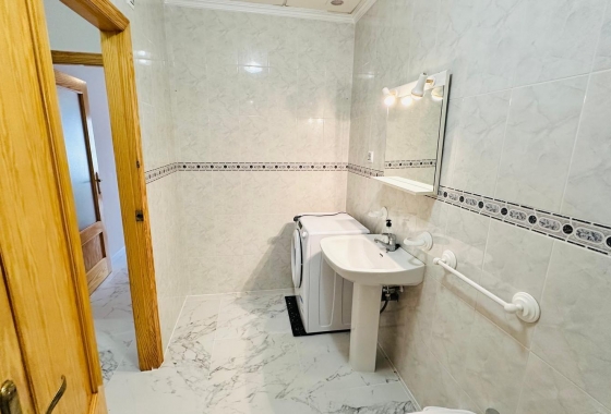 Wiederverkauf - Wohnung - Torrevieja - Acequion