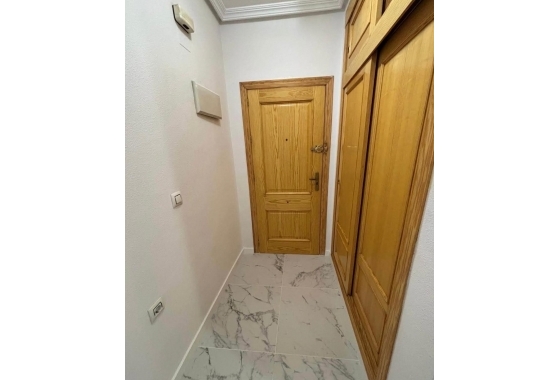 Wiederverkauf - Wohnung - Torrevieja - Acequion