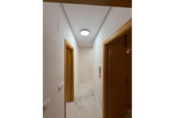 Wiederverkauf - Wohnung - Torrevieja - Acequion