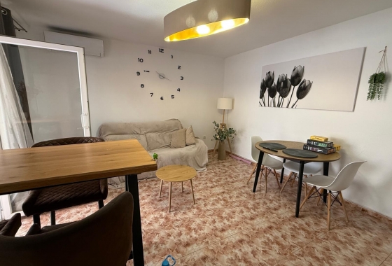 Herverkoop - Appartement / flat - Torrevieja - Playa de los Locos