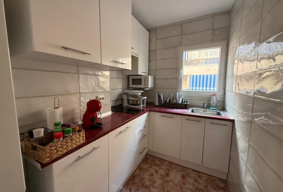 Herverkoop - Appartement / flat - Torrevieja - Playa de los Locos