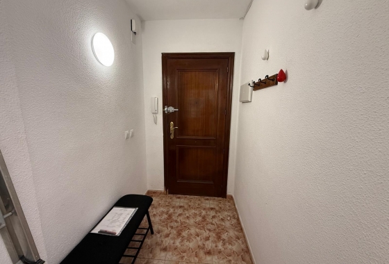 Herverkoop - Appartement / flat - Torrevieja - Playa de los Locos