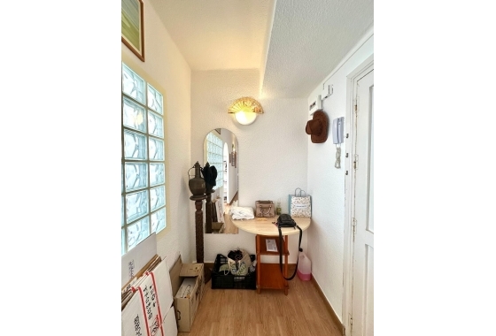 Herverkoop - Appartement / flat - Torrevieja - Estacion De Autobuses