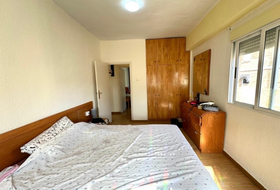 Herverkoop - Appartement / flat - Torrevieja - Estacion De Autobuses