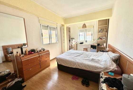 Herverkoop - Appartement / flat - Torrevieja - Estacion De Autobuses