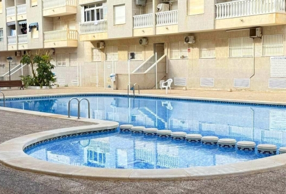 Herverkoop - Appartement / flat - Torrevieja - Playa del Cura
