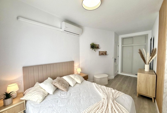 Herverkoop - Appartement / flat - Torrevieja - Playa del Cura