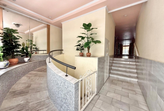 Herverkoop - Appartement / flat - Torrevieja - Playa del Cura