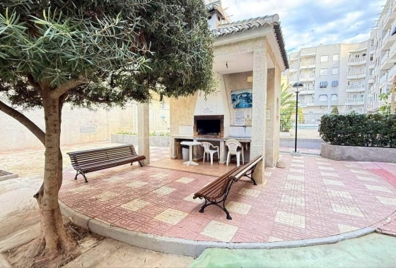 Herverkoop - Appartement / flat - Torrevieja - Playa del Cura