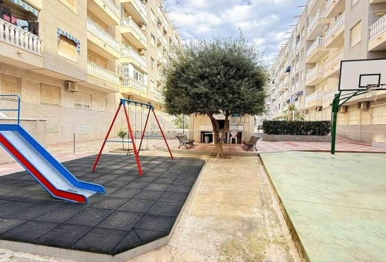 Herverkoop - Appartement / flat - Torrevieja - Playa del Cura