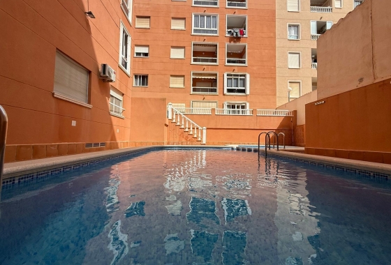 Herverkoop - Appartement / flat - Torrevieja - Curva Del Palangre