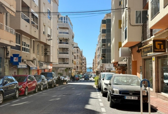 Herverkoop - Appartement / flat - Torrevieja - Curva Del Palangre