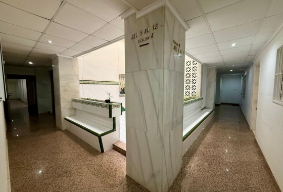 Herverkoop - Appartement / flat - Torrevieja - Curva Del Palangre
