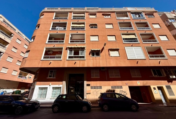 Herverkoop - Appartement / flat - Torrevieja - Curva Del Palangre
