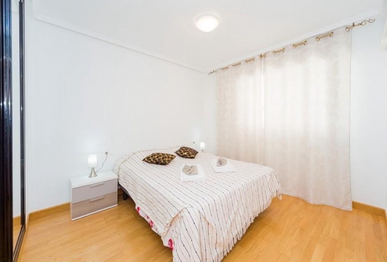 Herverkoop - Appartement / flat - Torrevieja - Playa del Cura
