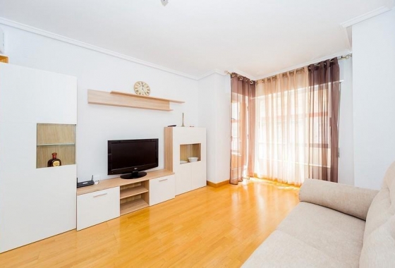 Herverkoop - Appartement / flat - Torrevieja - Playa del Cura