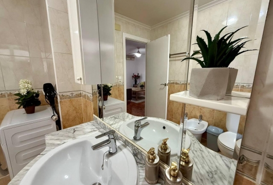 Wiederverkauf - Wohnung - Torrevieja - Playa del Cura