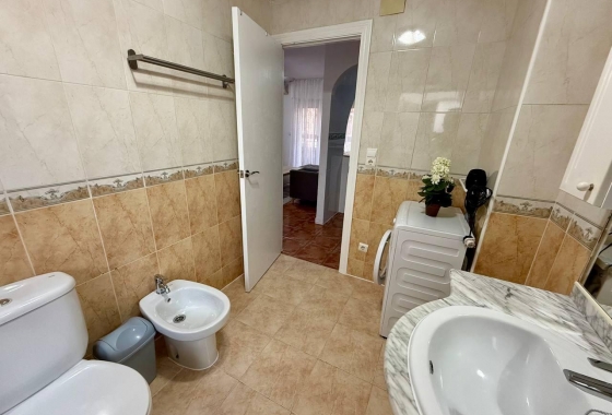 Wiederverkauf - Wohnung - Torrevieja - Playa del Cura