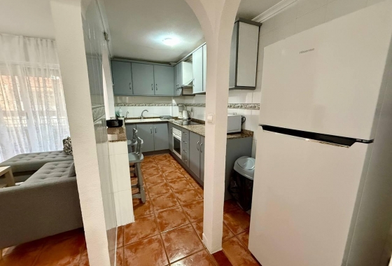 Wiederverkauf - Wohnung - Torrevieja - Playa del Cura