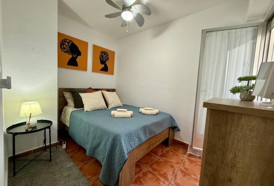 Wiederverkauf - Wohnung - Torrevieja - Playa del Cura