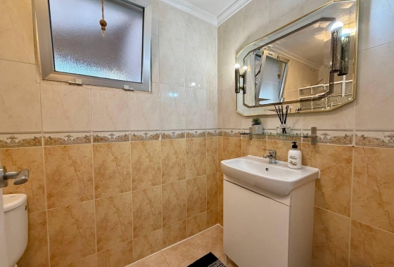 Wiederverkauf - Wohnung - Torrevieja - Playa del Cura