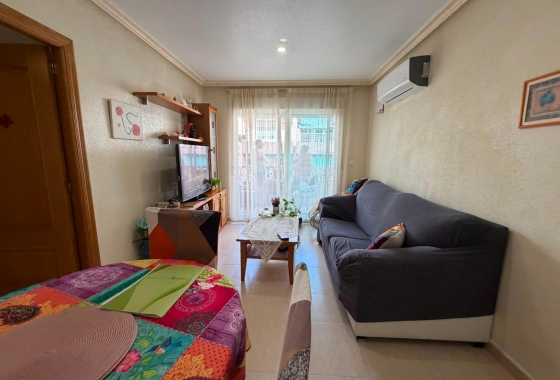 Herverkoop - Appartement / flat - Torrevieja - Estacion De Autobuses