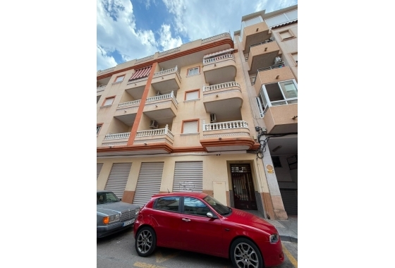 Herverkoop - Appartement / flat - Torrevieja - Estacion De Autobuses