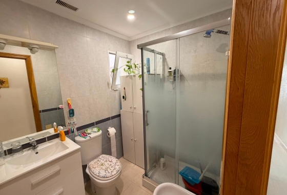 Herverkoop - Appartement / flat - Torrevieja - Estacion De Autobuses