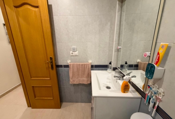 Herverkoop - Appartement / flat - Torrevieja - Estacion De Autobuses