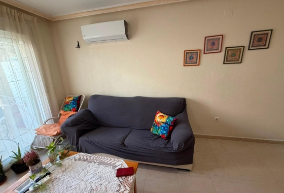Herverkoop - Appartement / flat - Torrevieja - Estacion De Autobuses