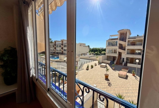 Resale - Apartment / flat - Orihuela - Los Balcones Y Los Altos