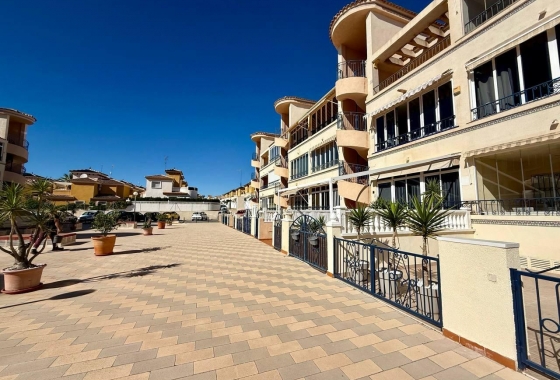 Resale - Apartment / flat - Orihuela - Los Balcones Y Los Altos