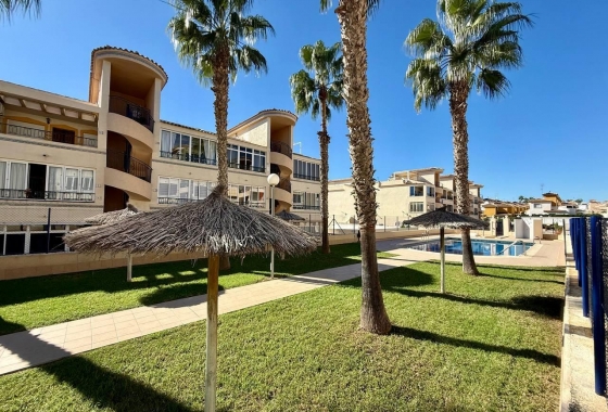 Resale - Apartment / flat - Orihuela - Los Balcones Y Los Altos