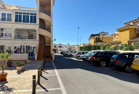 Resale - Apartment / flat - Orihuela - Los Balcones Y Los Altos