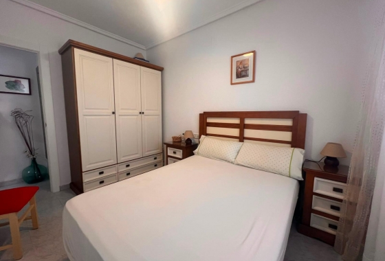 Herverkoop - Bungalow - Torrevieja - Torrejón