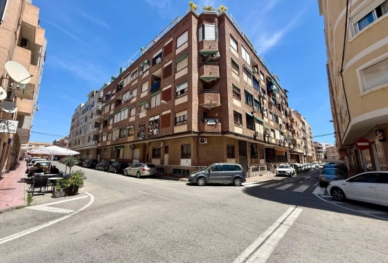 Herverkoop - Appartement / flat - Torrevieja - Playa del Cura