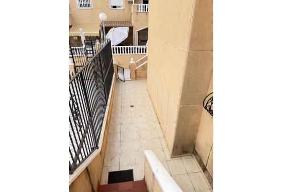 Reventa - Apartamento / piso - Torrevieja - Centro