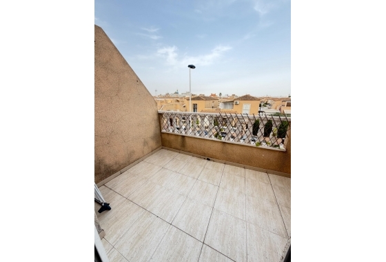 Reventa - Apartamento / piso - Torrevieja - Centro