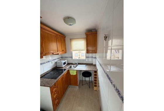 Reventa - Apartamento / piso - Torrevieja - Centro