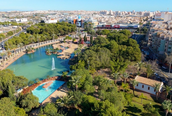 Herverkoop - Appartement / flat - Torrevieja - PARQUE DE LAS NACIONES