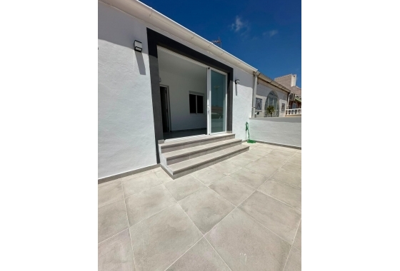 Herverkoop - Bungalow - Torrevieja - La Siesta - El Salado - Torreta